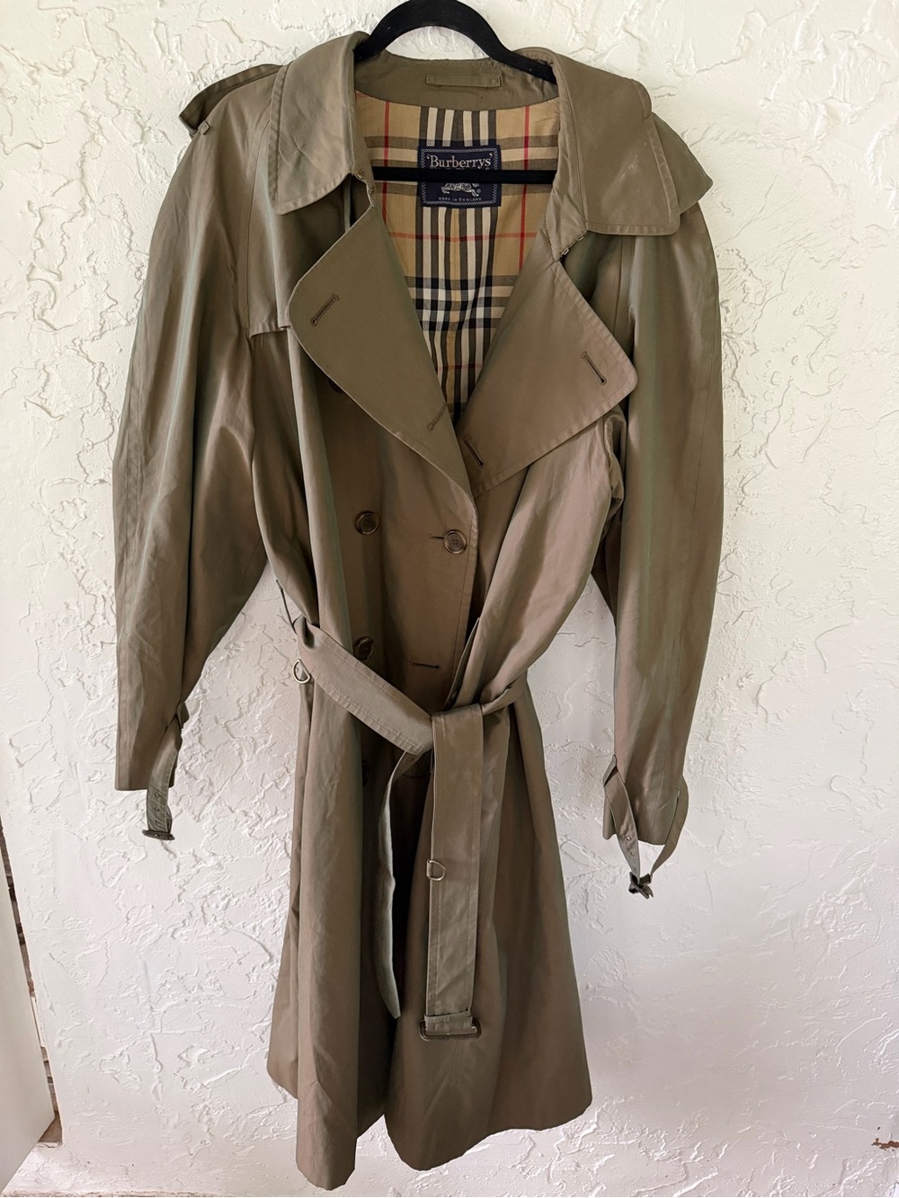 Vintage 80s Burberry Beige Men’s Trench Coat